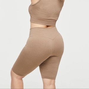 Lilias Active Ribbed High Rise Seamless Bike Shorts sz S